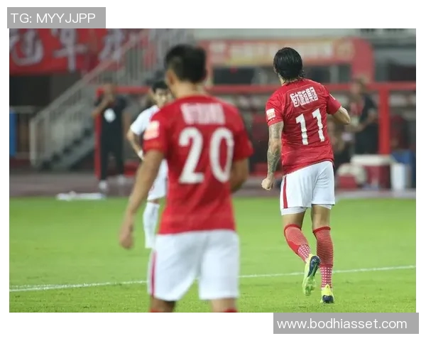 权健与恒大激战正酣足球比赛直播精彩瞬间全记录