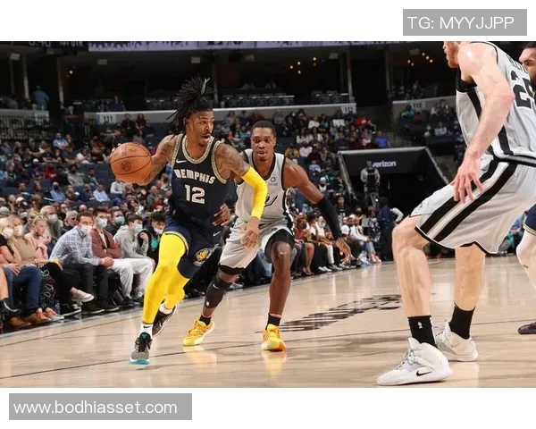 马刺与灰熊激战正酣2019年1月10日精彩回顾与分析