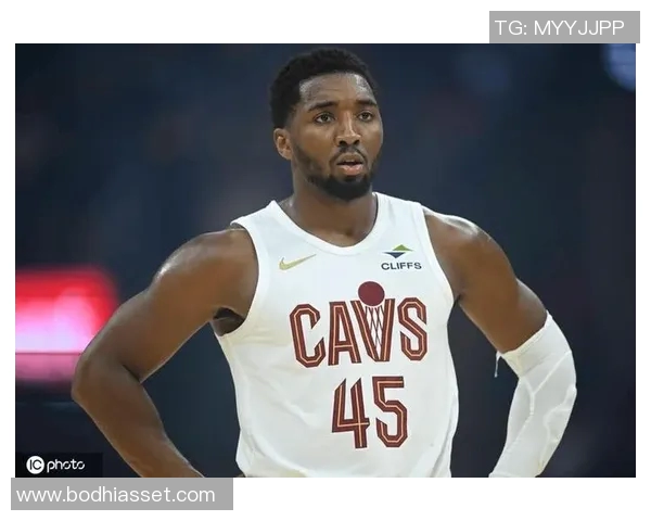 骑士与活塞最新动态分析及比赛前瞻全面解读