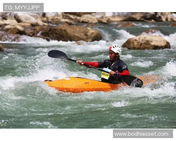 泸水站滇西青少年足球比赛精彩直播全程回顾与精彩瞬间分享